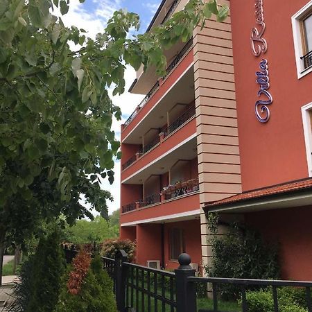 Villa Rossa Apartments Ravda Luaran gambar